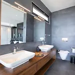 Luxury For 8 With 20m Large Infinity Pool In Kalkan 빌라 카스