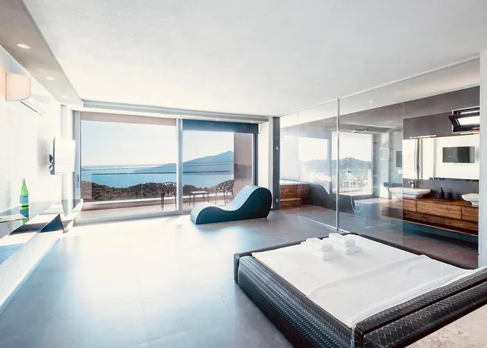 Вилла Luxury For 8 With 20m Large Infinity Pool In Kalkan