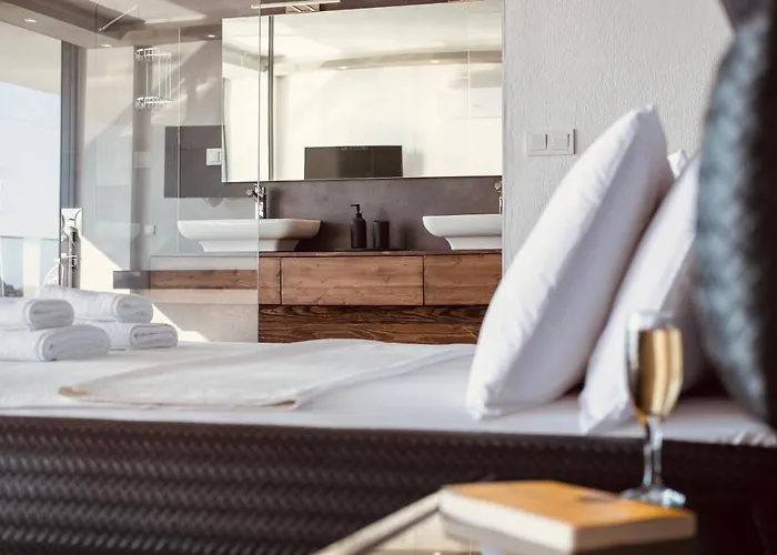 Luxury For 8 With 20m Large Infinity Pool In Kalkan Каш