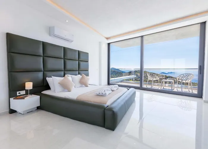 Luxury For 8 With 20m Large Infinity Pool In Kalkan * Каш