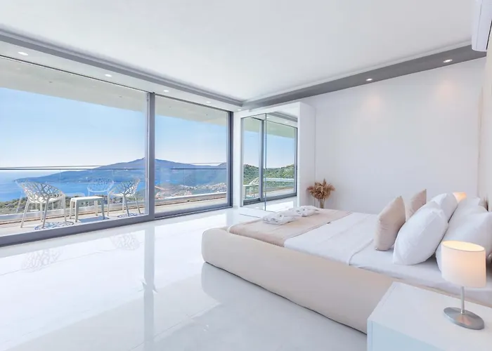 Luxury For 8 With 20m Large Infinity Pool In Kalkan Каш