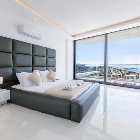 Luxury For 8 With 20m Large Infinity Pool In Kalkan * Kaş
