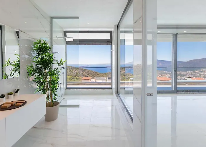 Luxury For 8 With 20m Large Infinity Pool In Kalkan Villa