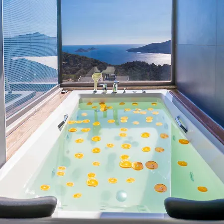 Luxury For 8 With 20m Large Infinity Pool In Kalkan * 카스